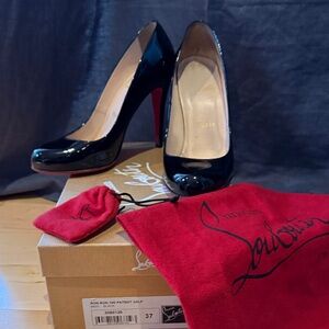 Christian Louboutin Ron Ron Black Patent Heels 100 size 37